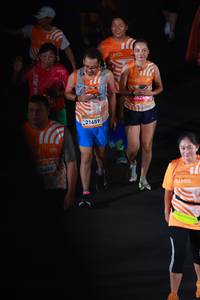 BIB: 25456, 21659, 2624
                            <button type="button" onclick="openModal(23217429)" class="btn btn-primary btn-sm float-right btn-popup" data-toggle="modal" data-target=".modal-high-quality">
                        <i class="fas fa-shopping-cart"></i> Add to Cart
                    </button>
                                            <button type="button" onclick="isThisMe(23217429, true)" class="btn btn-success btn-sm float-right btn-popup btn-isme hidden" data-toggle="tooltip" data-placement="bottom" title="นี่คือรูปของคุณใช่ไหม คลิกที่นี่เพื่อเอาเข้าอัลบั้ม">
                        <i class="fas fa-plus"></i> Add to album
                    </button>
                    <button type="button" onclick="isThisMe(23217429, false)" class="btn btn-warning btn-sm float-right btn-popup btn-isnotme hidden">
                        <i class="fas fa-ban"></i> Remove from album
                    </button>